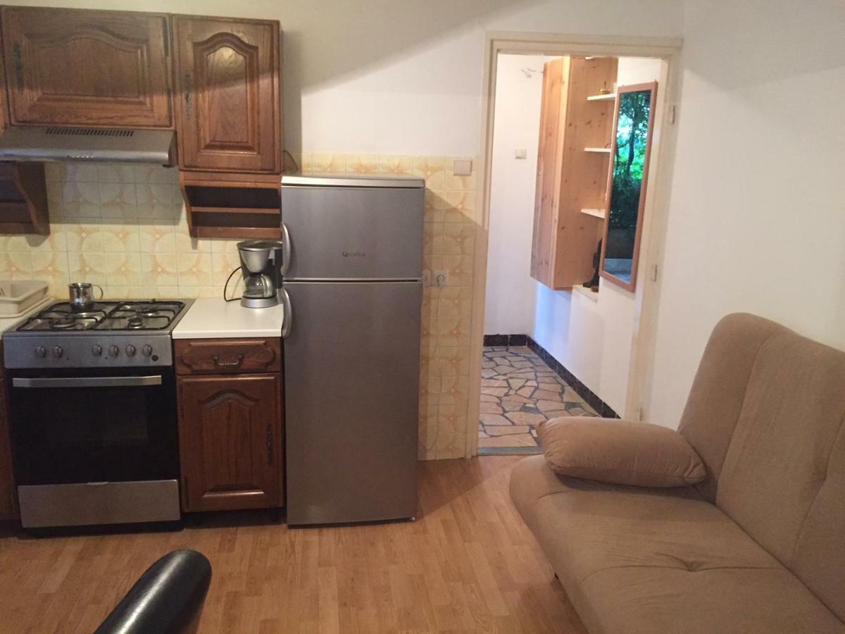 Tea1 Apartment Pula Bagian luar foto